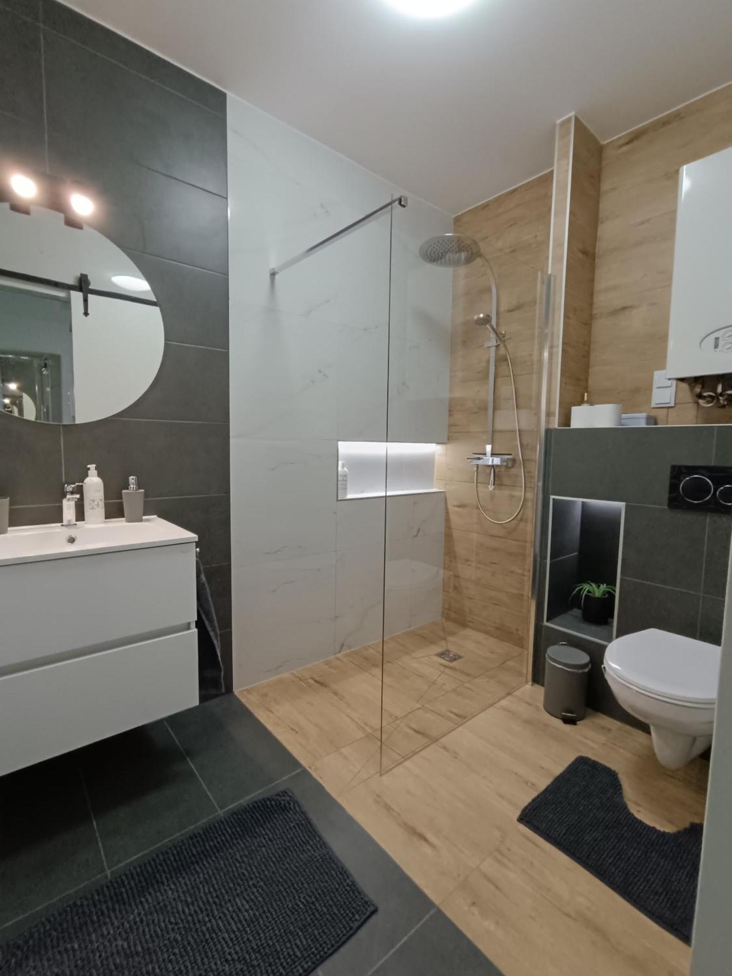 Room In The City 2 Σόπρον Εξωτερικό φωτογραφία
